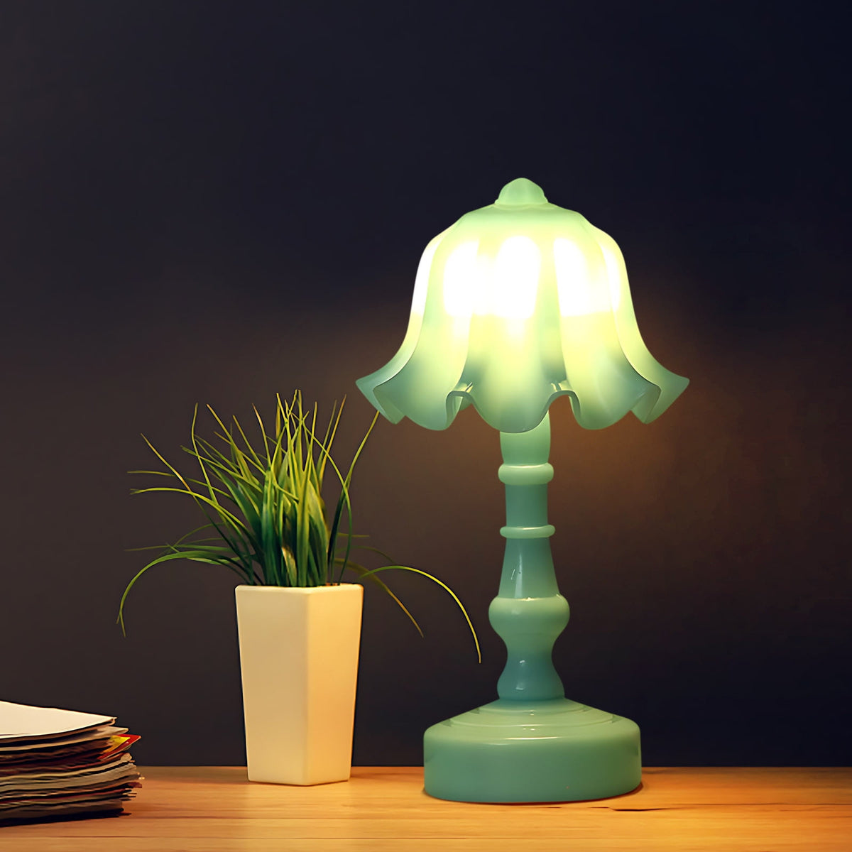 Mini Flower LED Table Lamp, 14 x 5 cm Battery-Powered Night Light with Soft Warm Glow - Image 5