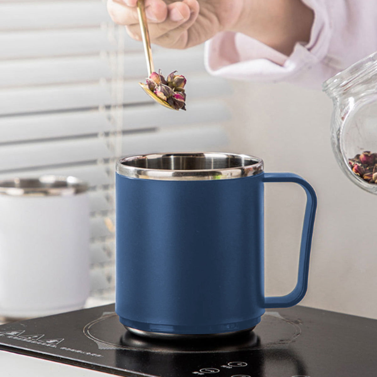 Double-Wall Insulated Coffee Mug, 15 oz Stainless Steel Cup with Handle and Sliding Lid in Blue - Image 6
